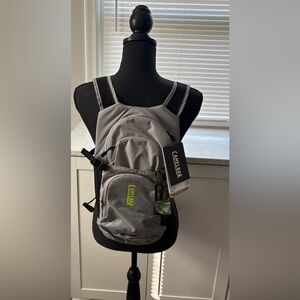 NWT CamelBak Lobo 9 Woman’s Gray Hydration Backpack with Neon Yellow Logo